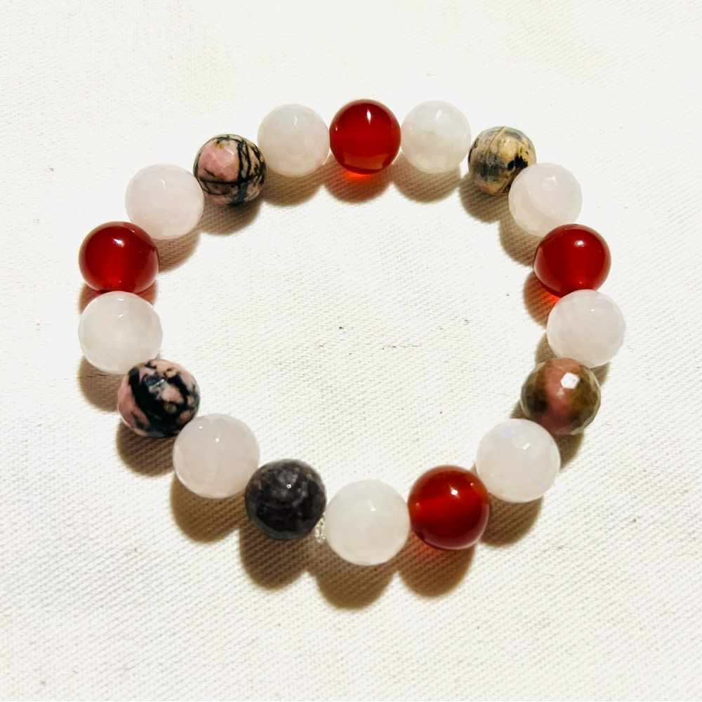 Crystal stone bracelet for endurance and inner strength